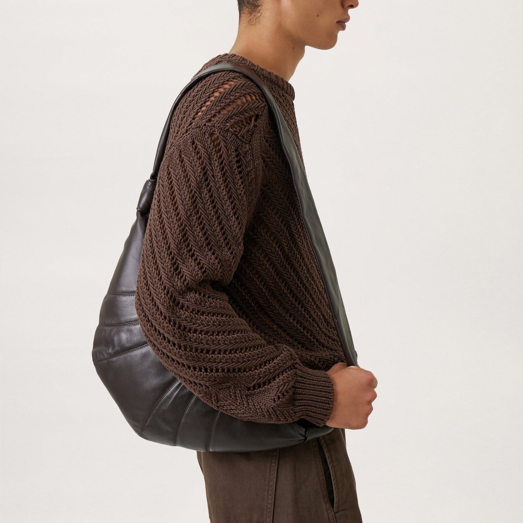 MEDIUM CROISSANT BAG BROWN